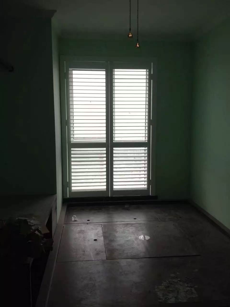 实木百叶门窗
