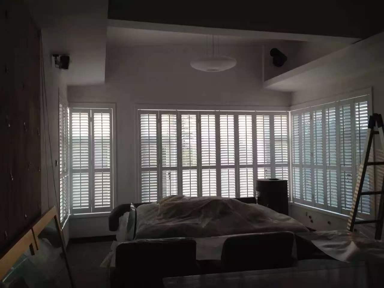 实木百叶门窗